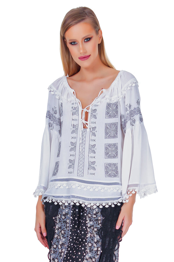 Bluza vascoza cu broderie RM-8